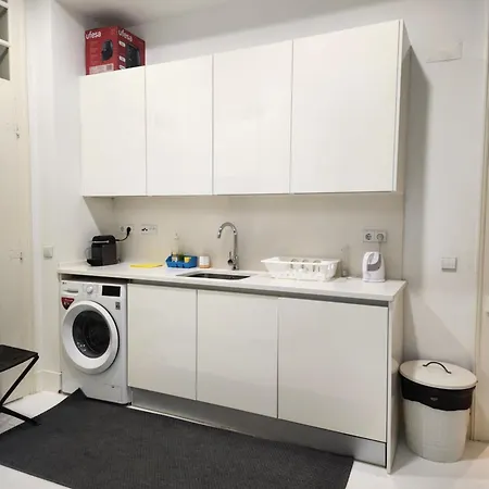 Correeiros Baxa Centre Apartment